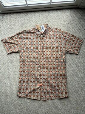 NWT Orvis colorful geometric button up button down shirt 100% cotton Size Medium